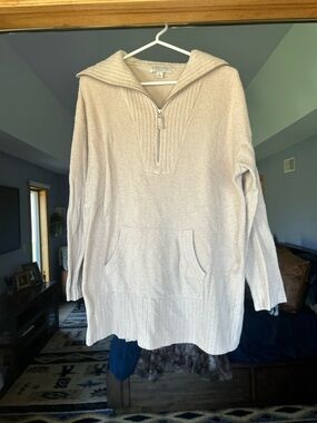 Barefoot Dreams Cream Half-Zip Hooded Pullover